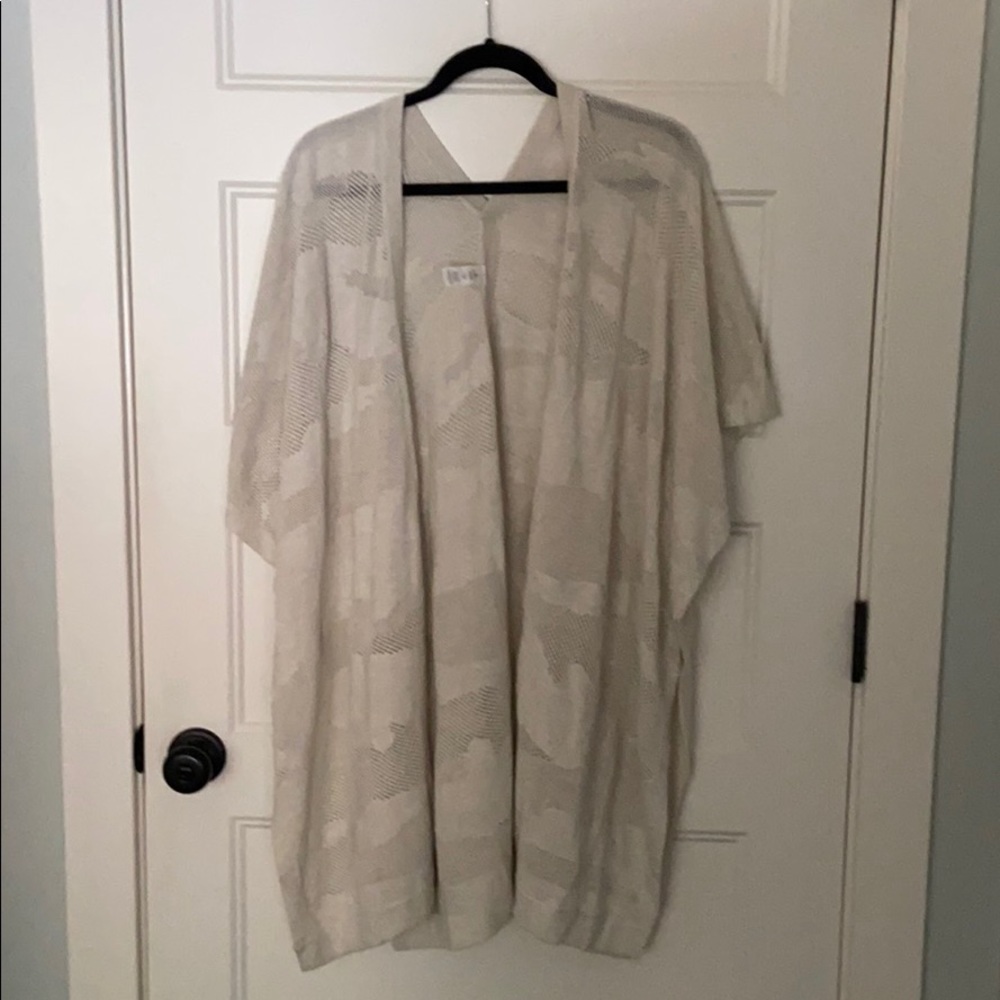 LULULEMON find your light wrap O/S